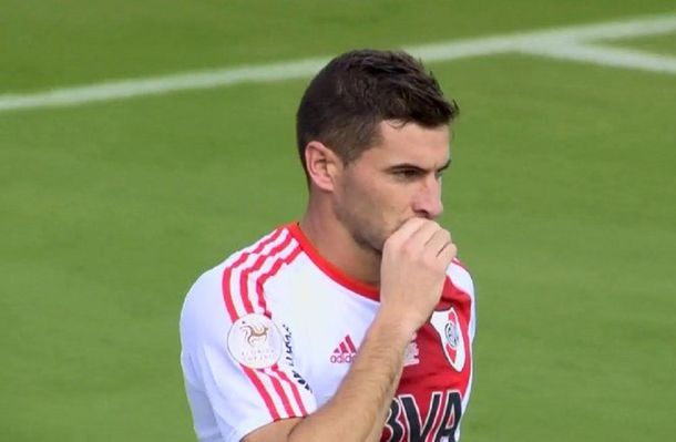 Alario no podrá jugar los amistosos