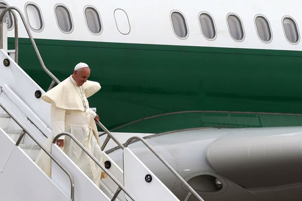 Tras el día de descanso, Francisco retoma su agenda en Brasil