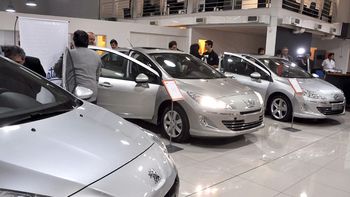 ¿como impacta en el precio final de los autos de lujo la nueva base de la alicuota? ¿como impacta en el precio final de los autos de lujo la nueva base de la alicuota?