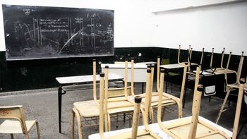 los docentes paran el lunes y el martes en la provincia los docentes paran el lunes y el martes en la provincia