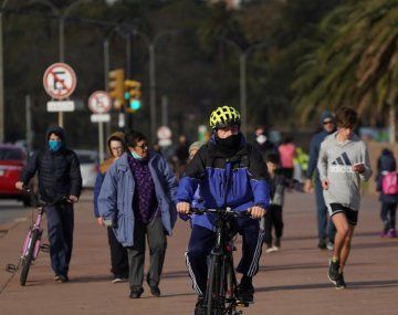 Vuelve a ser obligatorio el uso del tapabocas en Uruguay