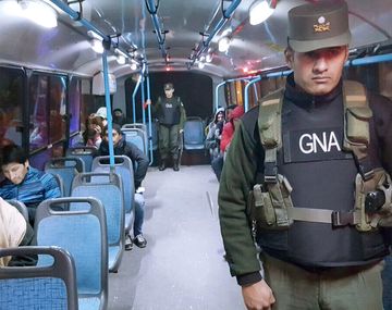 Córdoba: apenas circula el 15% de los colectivos con custodia de la Gendarmería