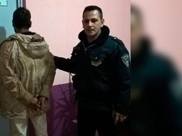 le tiro agua caliente a su mujer, erro y le causo quemaduras a su hijita le tiro agua caliente a su mujer, erro y le causo quemaduras a su hijita