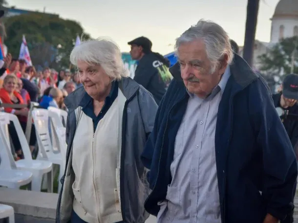 Lucía Topolansky dio detalles sobre la salud de José Mujica.