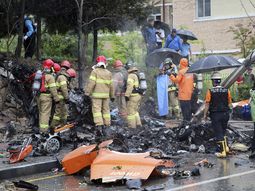 cayo un helicoptero que hacia tareas en el ferry hundido cayo un helicoptero que hacia tareas en el ferry hundido