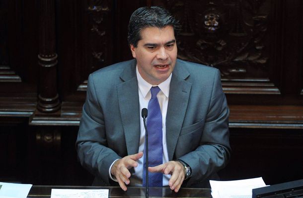 Capitanich, duro con los gremios por Ganancias: Aplican la política de Hood Robin