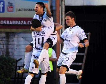 All Boys derrotó a Olimpo y lo metió en descenso