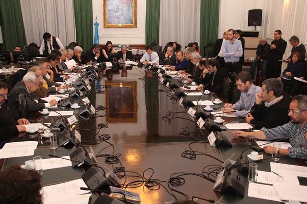 La UBA instalará comedores universitarios en todas las facultades