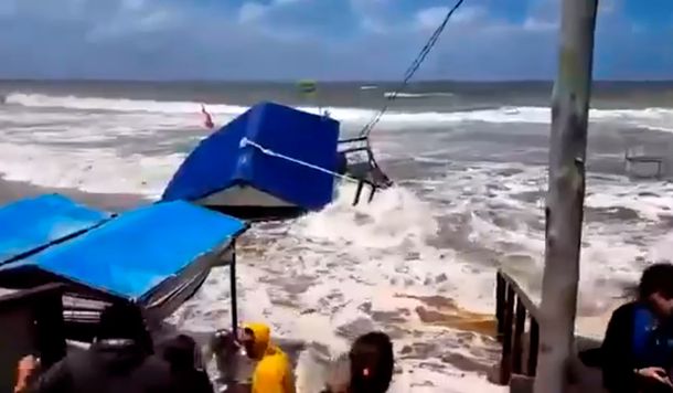 Impresionantes imágenes de la sudestada en Costa del Este