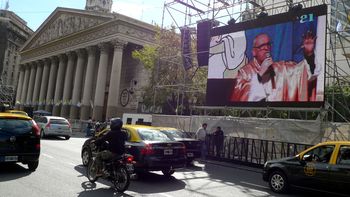 cortes en el centro por la asuncion del papa francisco cortes en el centro por la asuncion del papa francisco