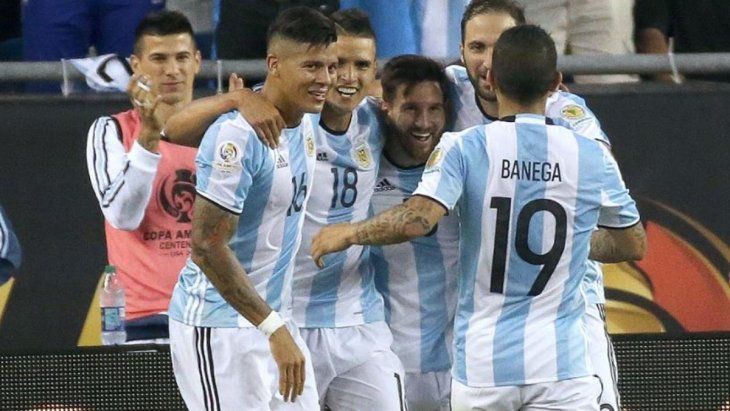 Un argentino que no está en la Selección hizo el mejor gol de la Premier League