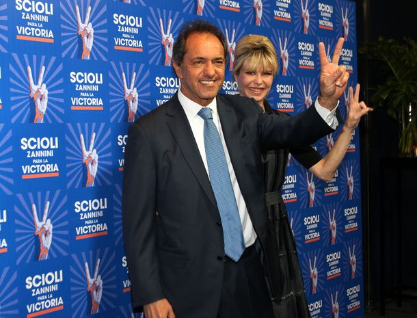 Scioli: Victoria es que el color del círculo sea celeste y blanco