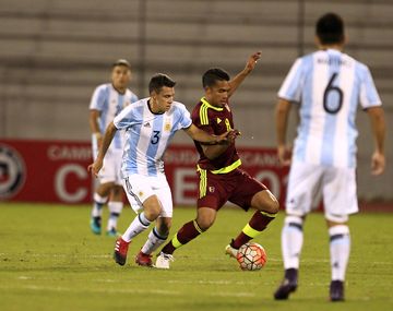 Argentina enfrenta a Venezuela