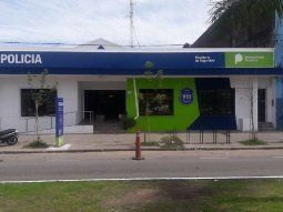 Detienen a un hombre cuando golpeaba a su pareja que tenía a su bebé en brazos