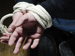 secuestro frustrado en parque leloir: la policia libero a una mujer y su hija secuestro frustrado en parque leloir: la policia libero a una mujer y su hija