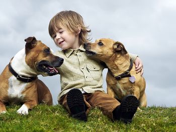 Mascotas, las mejores amigas de los niños