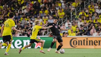 Lionel Messi volvió a la titularidad, pero le atajaron un penal e Inter Miami fue goleado por Nashville