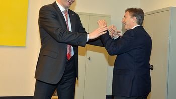 de gira en europa, macri insiste en fortalecer el vinculo comercial de gira en europa, macri insiste en fortalecer el vinculo comercial