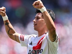 River puso el 3-1 con un gol de Meza tras una gran asistencia del Huevo Acuña