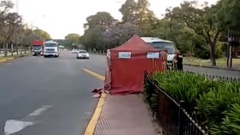 choque fatal en figueroa alcorta y sarmiento: murio un motociclista choque fatal en figueroa alcorta y sarmiento: murio un motociclista