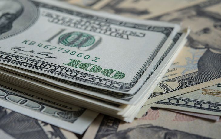 El dólar abre estable tras el nuevo acuerdo con el Fondo