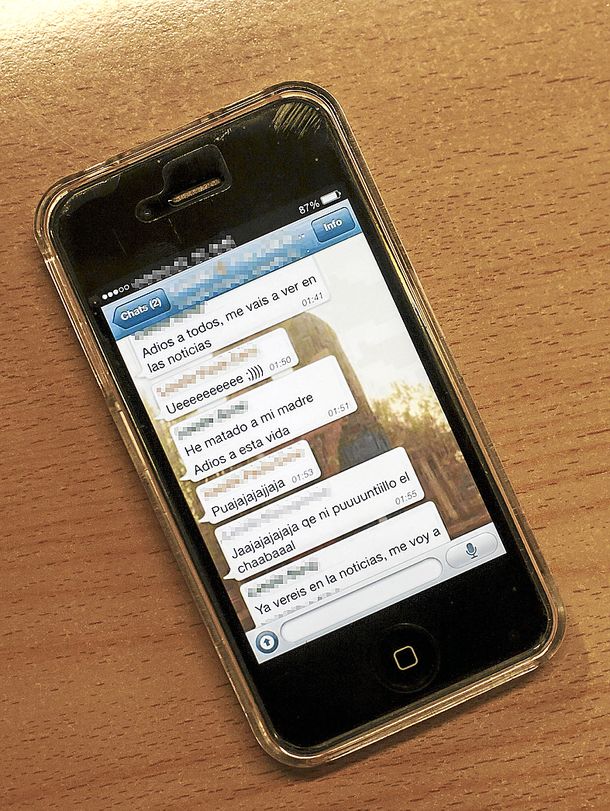 Un chico mató a su madre y lo confesó por WhatsApp