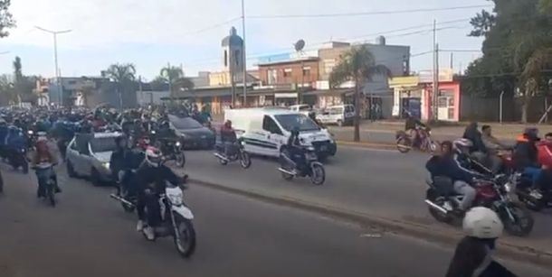 VIDEOS: Motos y Tamos Chelo al palo en el sepelio de El Noba