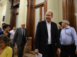 el candidato kirchnerista en santa fe le responde a del sel: yo no daria cintazos el candidato kirchnerista en santa fe le responde a del sel: yo no daria cintazos