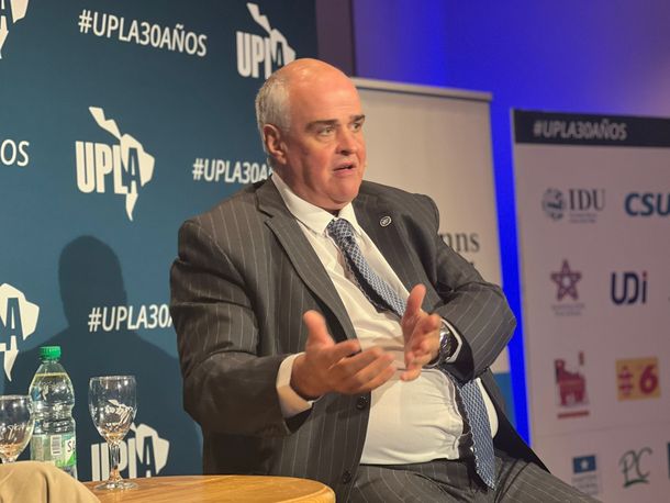 El Senado de Uruguay analiza tres opciones para avanzar con el pedido de desafuero de Gustavo Penadés.