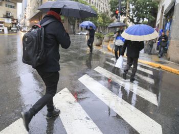 Se renovó el alerta por tormentas fuertes y posible caída de granizo en la Ciudad