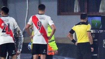 El VAR sacó a River de la Copa Libertadores. El VAR sacó a River de la Copa Libertadores.