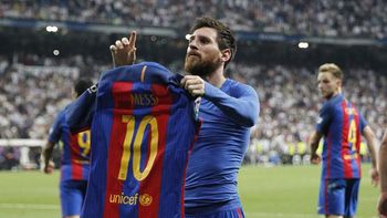 messi fue elegido como el mejor jugador de la historia de la liga espanola messi fue elegido como el mejor jugador de la historia de la liga espanola