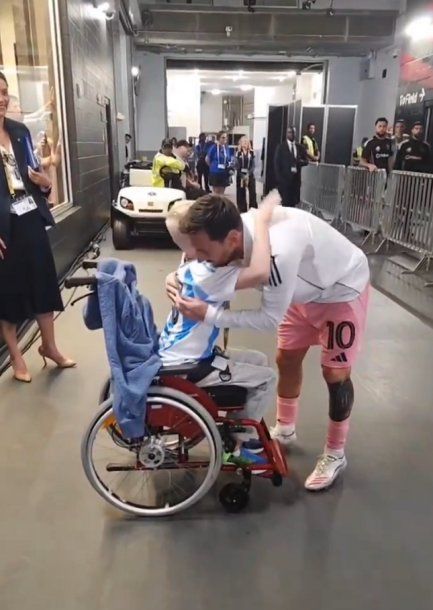 El gran gesto de Lionel Messi con un chico con capacidades diferentes: qué hizo