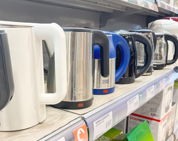 El supermercado con ofertas en pavas eléctricas: dónde encontrarlas