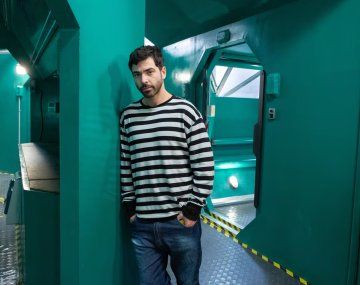 Nazareno Casero presentó Nieve Roja