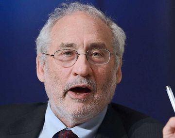 Joseph Stiglitz junta firmas para apoyar propuesta argentina a los bonistas de la deuda