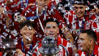 a que equipo le tocara hacerle el pasillo a estudiantes tras ganar el torneo clausura a que equipo le tocara hacerle el pasillo a estudiantes tras ganar el torneo clausura