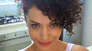 mira la brutal golpiza policial a una modelo mira la brutal golpiza policial a una modelo