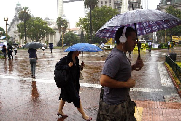 Se espera un fin de semana húmedo y con lluvias en la Ciudad y alrededores