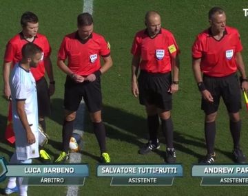 Furor en las redes por el nombre de un asistente de Argentina vs Ecuador: se llama Salvatore Tuttifrutti