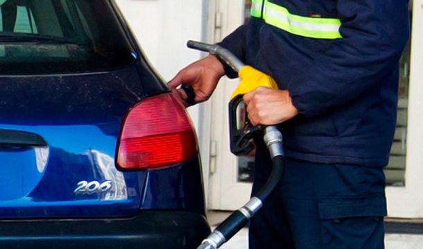 Aumentan los precios de todos los combustibles en marzo