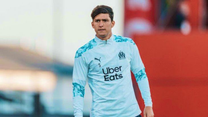 Un ex jugador de Boca fue multado por asistir a una fiesta clandestina