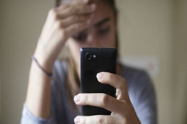 Twitter impulsa su campaña contra el acoso a la mujer