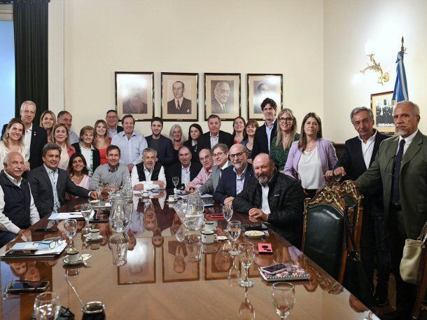 Comunicado de senadores de Juntos por el Cambio tras el pacto Milei-Bullrich