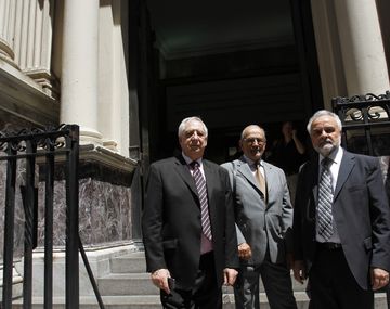 Importadores expresaron su preocupación  por la compra de dólares