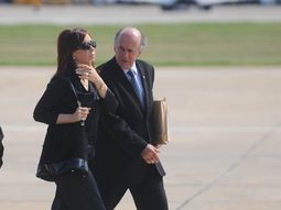 la presidente se reunio con parrilli y abal medina la presidente se reunio con parrilli y abal medina