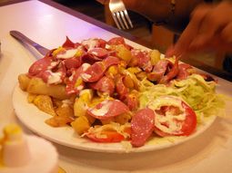 Un chico de 17 años quedó ciego por comer sólo papas fritas con salchichas