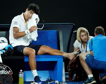 El surcoreano no pudo con su físico y tuvo que abandonar