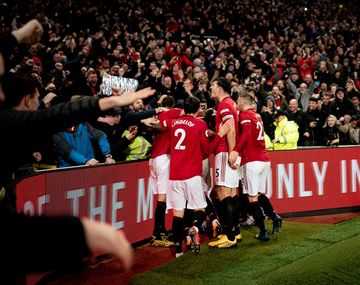Manchester United venció al City y se quedó con el clásico