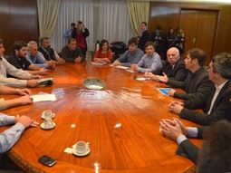 amplian planes de estimulo para pequenos productores de granos y leche amplian planes de estimulo para pequenos productores de granos y leche